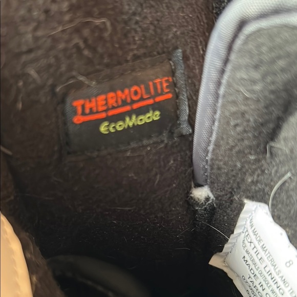 Cat & Jack Black Rain & Snow Boots with Textured Sole - Picture 4 of 5